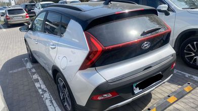 фото Hyundai Bayon 2022 года с пробегом за 8000000 тенге в undefined - фото 3