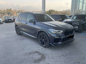 фото BMW X5 2021 года с пробегом за 50000000 тенге в undefined - фото 1