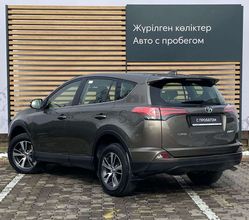 фото Toyota RAV4 2016 года с пробегом за 9590000 тенге в undefined - фото 3