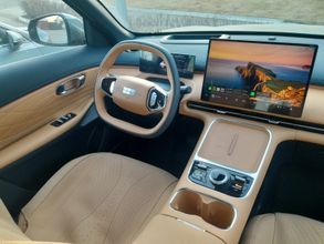 фото Geely EX5 EM-I 2025 года с пробегом за 12000000 тенге в undefined - фото 3