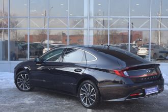 фото Hyundai Sonata 2022 года с пробегом за 11990000 тенге в undefined - фото 2