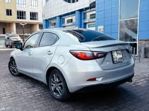фото Toyota Yaris 2019 года с пробегом за 6900000 тенге в undefined - фото 3