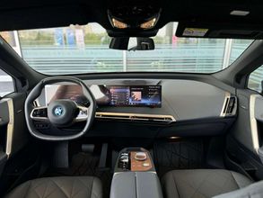 фото BMW iX 2023 года с пробегом за 35000000 тенге в undefined - фото 4