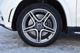 фото Mercedes-Benz GLS 2021 года с пробегом за 49990000 тенге в undefined - фото 2