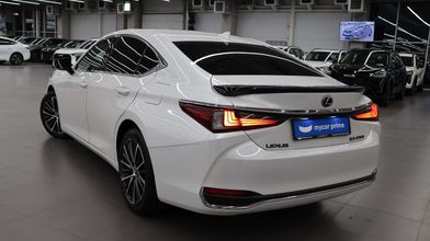 фото Lexus ES 2022 года с пробегом за 19750000 тенге в undefined - фото 4