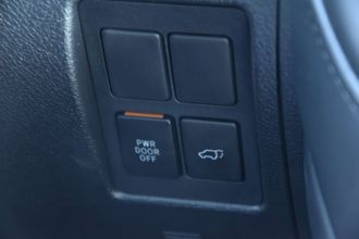 фото Toyota Land Cruiser 2017 года с пробегом за 33000000 тенге в undefined - фото 3