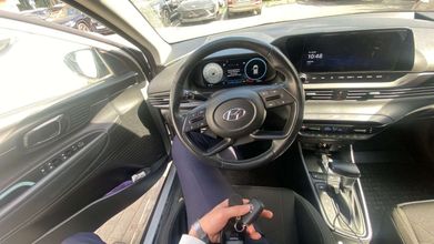 фото Hyundai Bayon 2022 года с пробегом за 8000000 тенге в undefined - фото 2