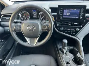 фото Toyota Camry 2021 года с пробегом за 12590000 тенге в undefined - фото 2