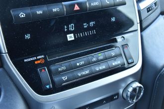 фото Toyota Land Cruiser 2017 года с пробегом за 33000000 тенге в undefined - фото 4