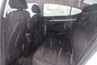 фото Hyundai Elantra 2019 года с пробегом за 6690000 тенге в undefined - фото 3