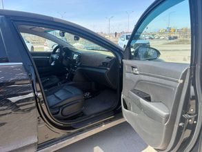 фото Hyundai Elantra 2019 года с пробегом за 10000000 тенге в undefined - фото 3