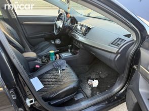 фото Mitsubishi Lancer 2013 года с пробегом за 4500000 тенге в undefined - фото 4