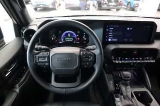 фото Toyota Land Cruiser Prado 2025 года с пробегом за 30990000 тенге в undefined - фото 2