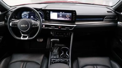 фото Kia K5 2023 года с пробегом за 13890000 тенге в undefined - фото 2