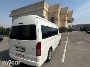 фото Toyota Hiace 2013 года с пробегом за 11000000 тенге в undefined - фото 2