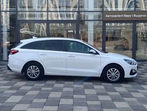 фото Hyundai i30 2023 года с пробегом за 7900000 тенге в undefined - фото 4