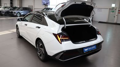 фото Hyundai Elantra 2024 года с пробегом за 10590000 тенге в undefined - фото 3