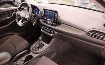 фото Hyundai i30 2023 года с пробегом за 7990000 тенге в undefined - фото 2