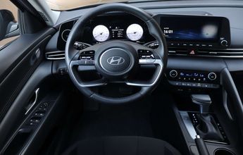 фото Hyundai Elantra 2025 года с пробегом за 11590000 тенге в undefined - фото 4