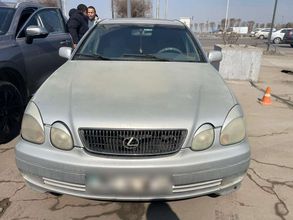 фото Lexus GS 1998 года с пробегом за 3000000 тенге в undefined - фото 2