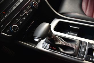 фото Kia Optima 2018 года с пробегом за 10490000 тенге в undefined - фото 2