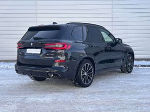 фото BMW X5 2022 года с пробегом за 41100000 тенге в undefined - фото 2