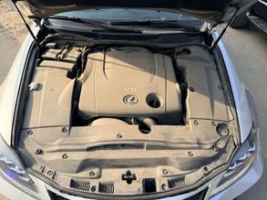 фото Lexus IS 2012 года с пробегом за 7000000 тенге в undefined - фото 2