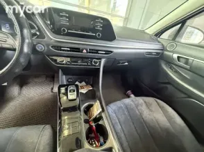 фото Hyundai Sonata 2021 года с пробегом за 9200000 тенге в undefined - фото 3