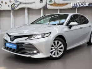 фото Toyota Camry 2018 года с пробегом за 12190000 тенге в undefined - фото 1