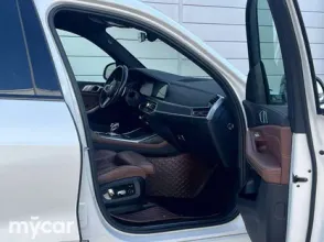 фото BMW X7 2021 года с пробегом за 43750000 тенге в undefined - фото 4