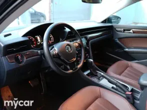 фото Volkswagen Passat 2021 года с пробегом за 10500000 тенге в undefined - фото 2