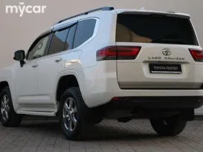 фото Toyota Land Cruiser 300 2023 года с пробегом за 49450000 тенге в undefined - фото 2