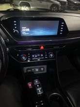 фото Hyundai Sonata 2021 года с пробегом за 12000000 тенге в undefined - фото 2