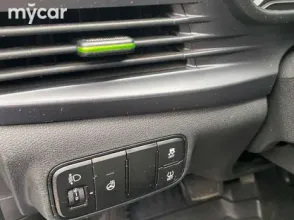 фото Hyundai i20 2023 года с пробегом за 7000000 тенге в undefined - фото 2