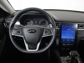 фото JAC J7 2025 года с пробегом за 7390000 тенге в undefined - фото 3