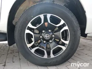 фото Toyota Hilux 2023 года с пробегом за 26490000 тенге в undefined - фото 2