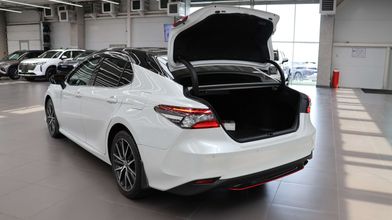 фото Toyota Camry 2021 года с пробегом за 13890000 тенге в undefined - фото 3