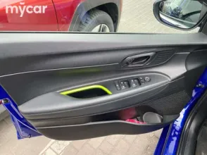 фото Hyundai i20 2023 года с пробегом за 7000000 тенге в undefined - фото 2