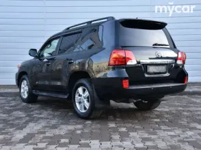фото Toyota Land Cruiser 2012 года с пробегом за 20340000 тенге в undefined - фото 4
