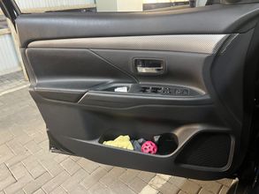 фото Mitsubishi Outlander 2015 года с пробегом за 10000000 тенге в undefined - фото 4