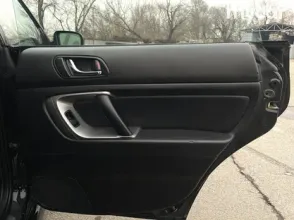 фото Subaru Legacy 2005 года с пробегом за 5500000 тенге в undefined - фото 2