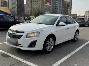 фото Chevrolet Cruze 2013 года с пробегом за 4400000 тенге в undefined - фото 4
