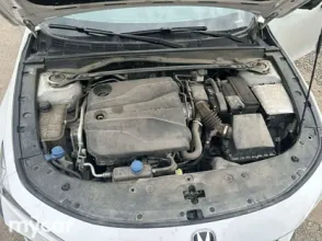 фото Changan UNI-V 2023 года с пробегом за 8200000 тенге в undefined - фото 4