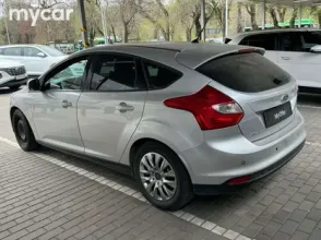 фото Ford Focus 2012 года с пробегом за 2000000 тенге в undefined - фото 3