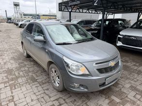 фото Chevrolet Cobalt 2022 года с пробегом за 4500000 тенге в undefined - фото 4
