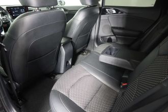 фото Kia XCeed 2024 года с пробегом за 9590000 тенге в undefined - фото 4