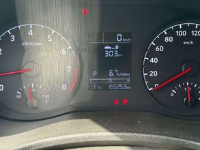 фото Hyundai Solaris 2018 года с пробегом за 5000000 тенге в undefined - фото 2