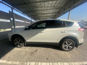 фото Toyota RAV4 2016 года с пробегом за 8500000 тенге в undefined - фото 2