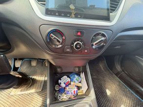 фото Hyundai Solaris 2018 года с пробегом за 5000000 тенге в undefined - фото 4