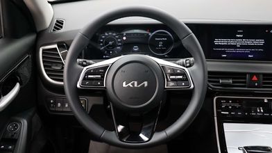 фото Kia Seltos 2025 года с пробегом за 12650000 тенге в undefined - фото 4